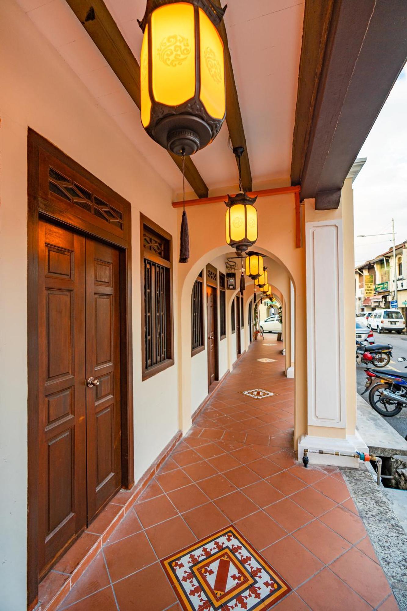 Aparthotel Old Town Story Linn House *
